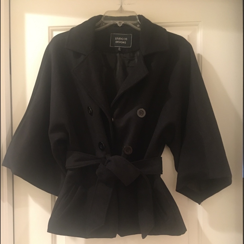 Stylish mid waist jacket